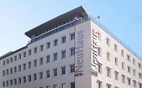 Hotel NeuHaus